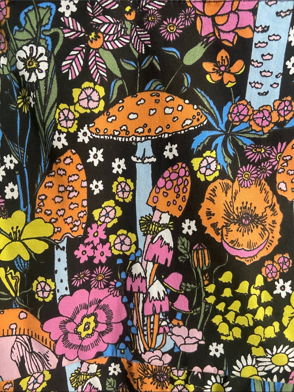 NOOWORKS overalls in Magical Mushroom print, size 3X - Picture 3 of 6